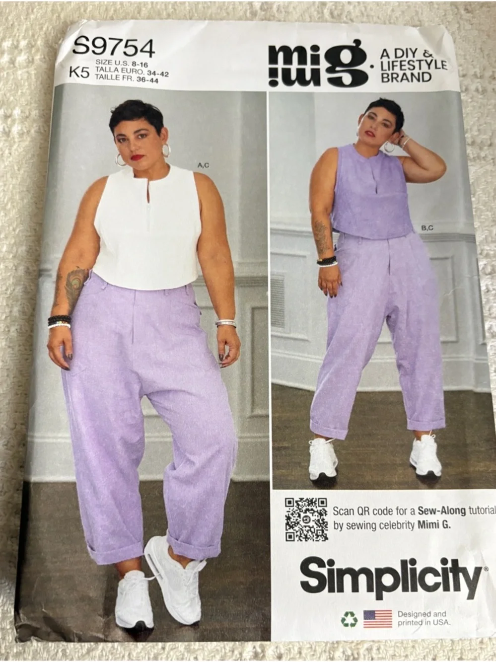 Simplicity w/Mimi G Pattern S9754 K5 for Misses’ Top and Cargo Pants